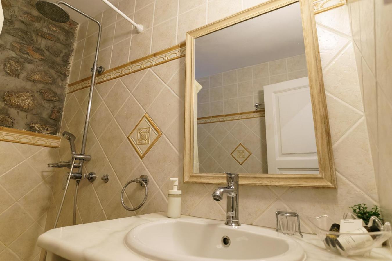 Nereids Guesthouse Hidra Exterior foto